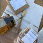 Pack queso, miel y bandeja de mármol y cuchillo Edición limitada - 4