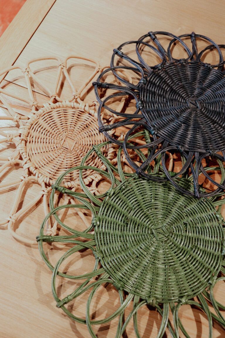 Bajoplato rafia colores